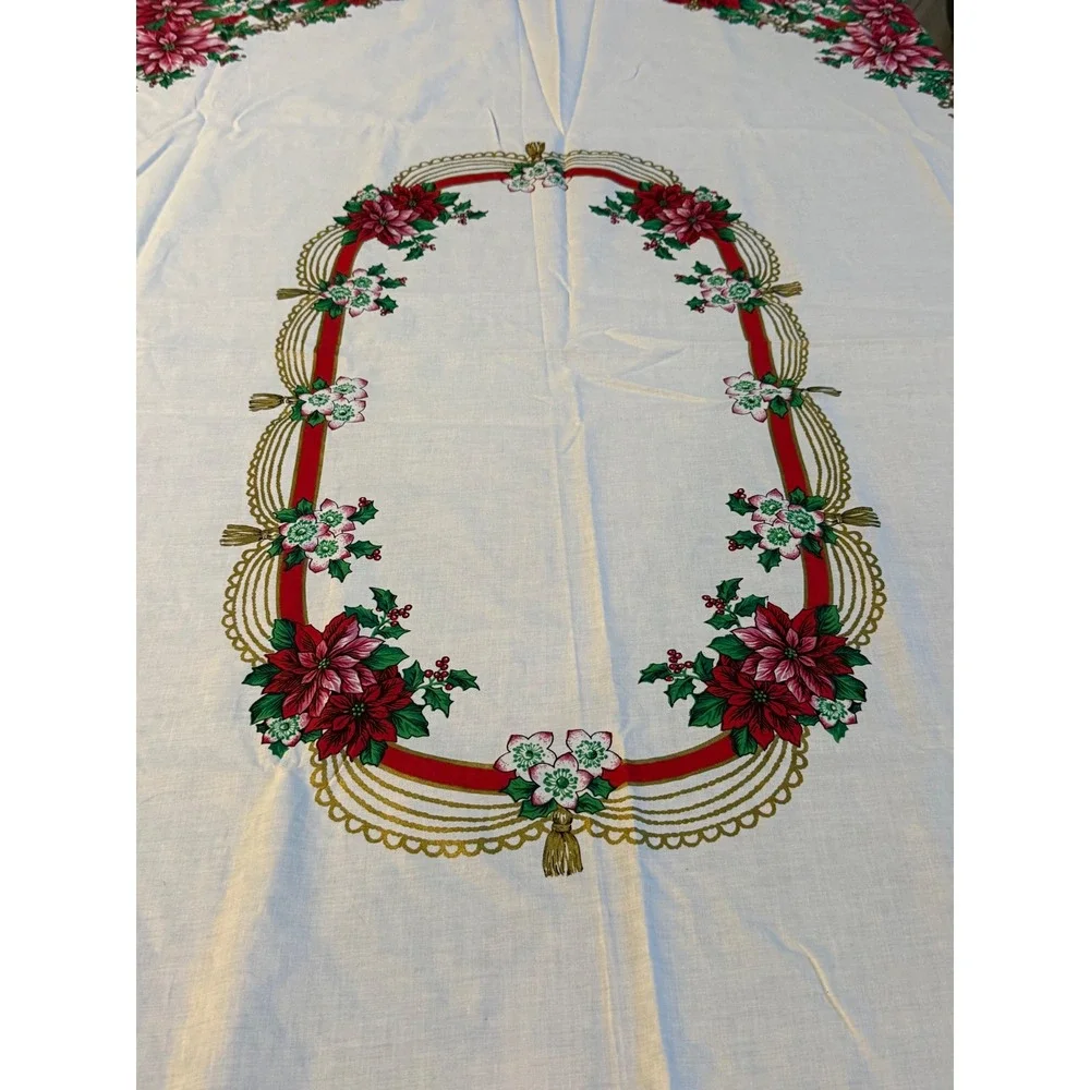 Vintage Christmas Poinsettia Oval Tablecloth Red Green Gold Tassel Floral Cream
